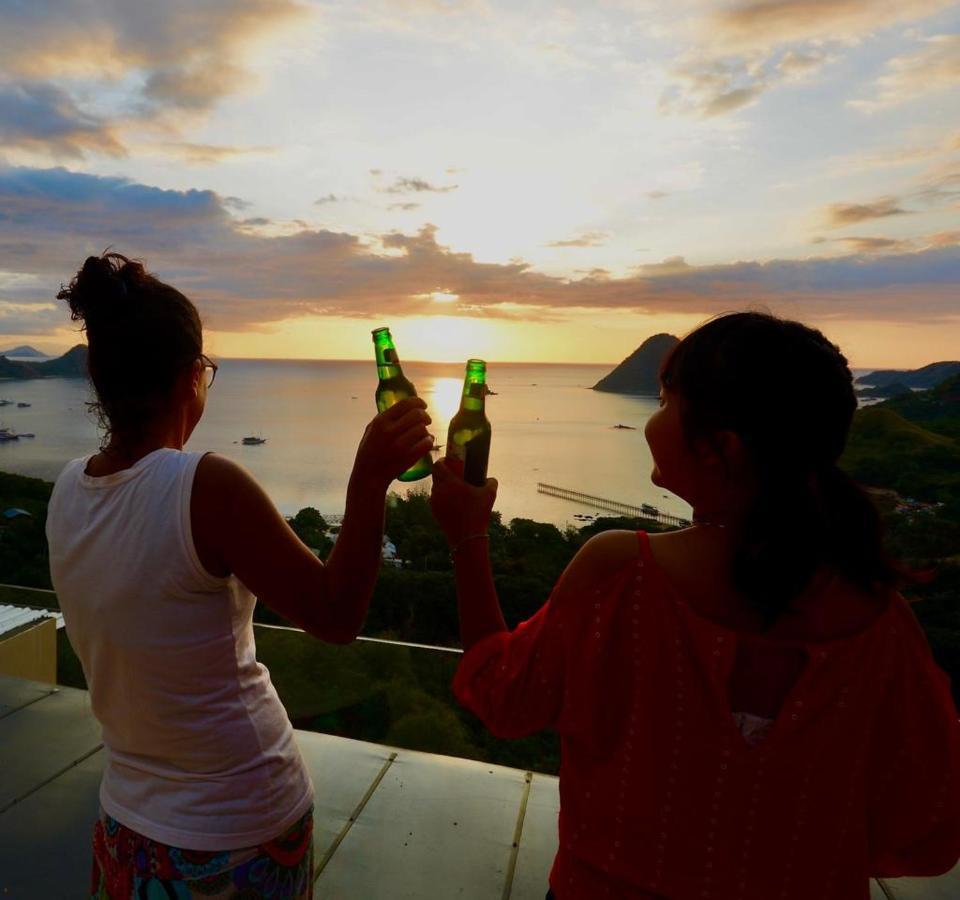 Sunset Hill Hotel Labuan Bajo Exteriör bild