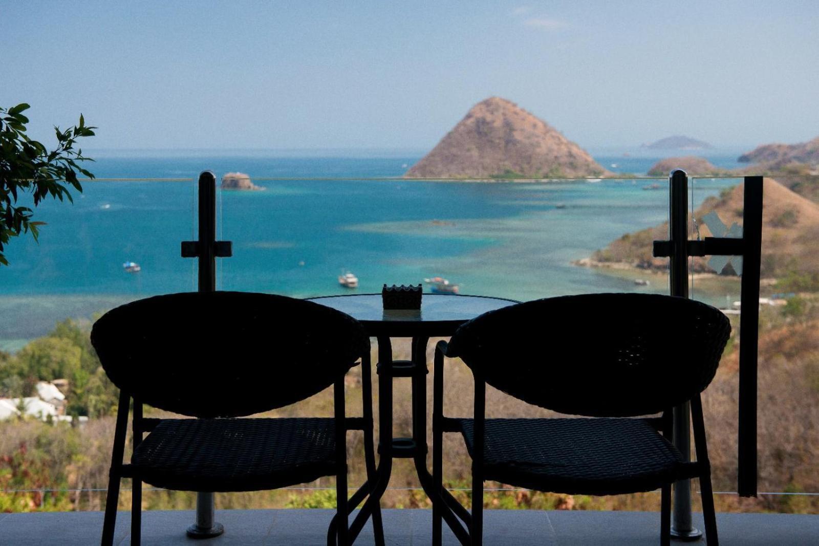 Sunset Hill Hotel Labuan Bajo Exteriör bild