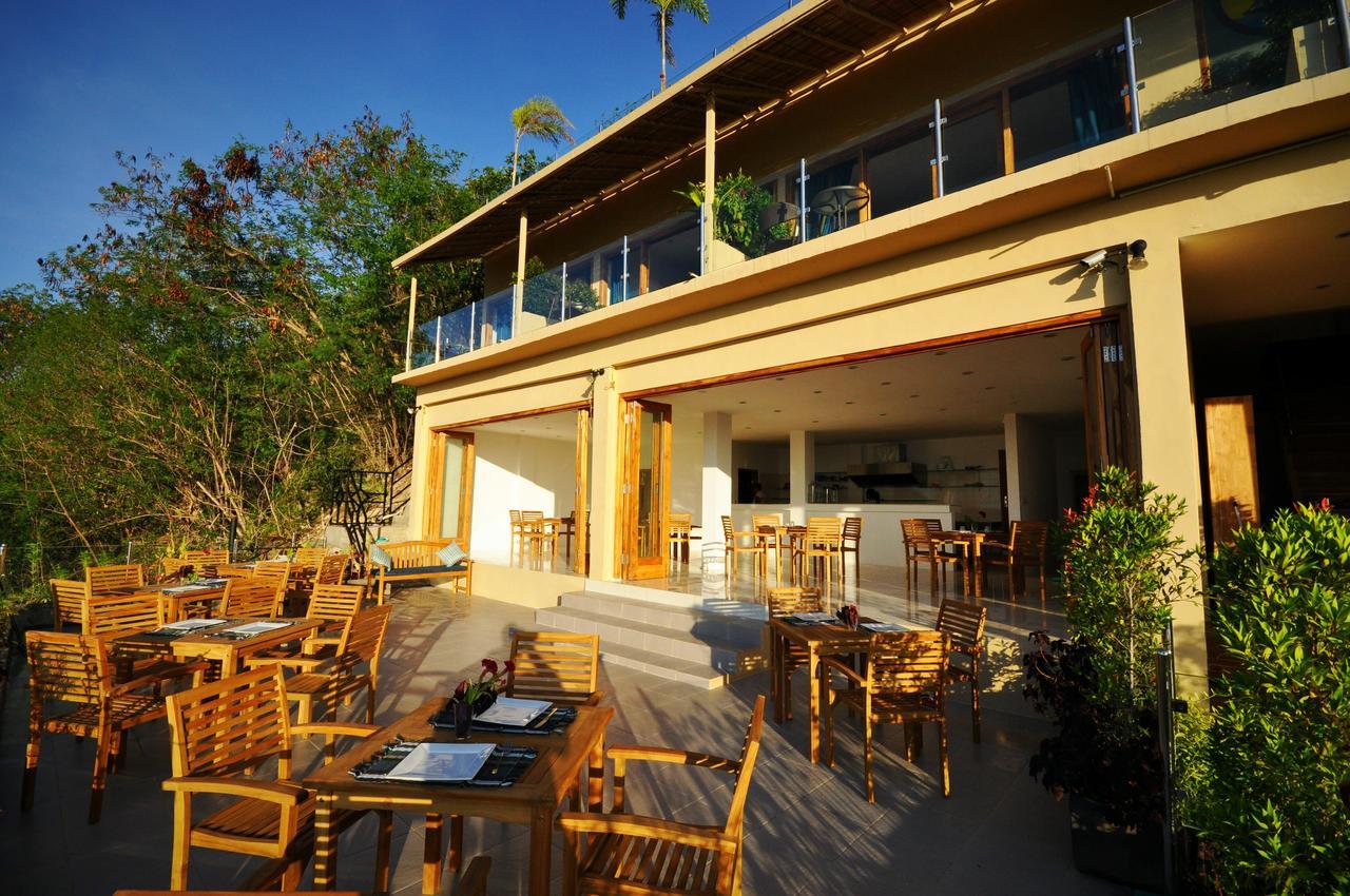 Sunset Hill Hotel Labuan Bajo Exteriör bild