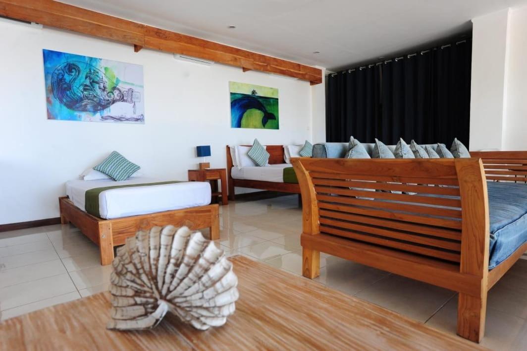 Sunset Hill Hotel Labuan Bajo Exteriör bild